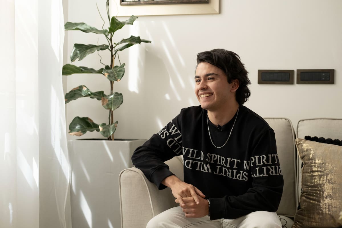 “Refresca” el regional mexicano con su toque pop