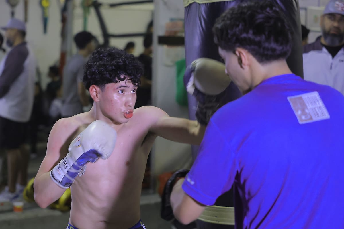 Aníbal “noquea” el cáncer; el joven de 15 años ha superado con gran valor esta enfermedad y lucha por convertirse en campeón del mundo en boxeo