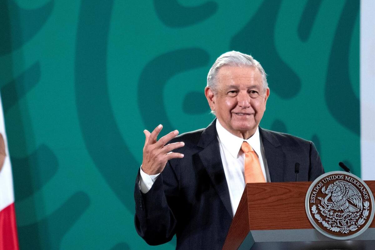 AMLO ve "profesional" y "realista" el presupuesto para 2022