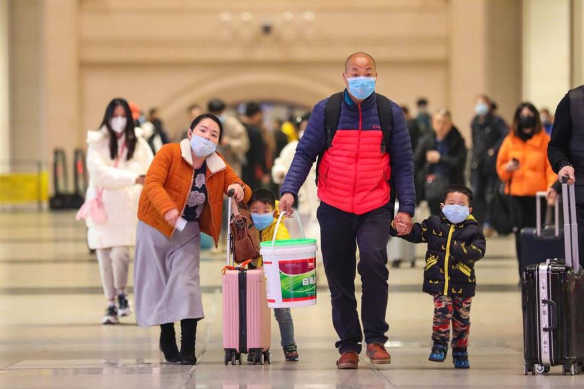 China impone cerco sanitario a Wuhan por coronavirus; nadie podrá salir