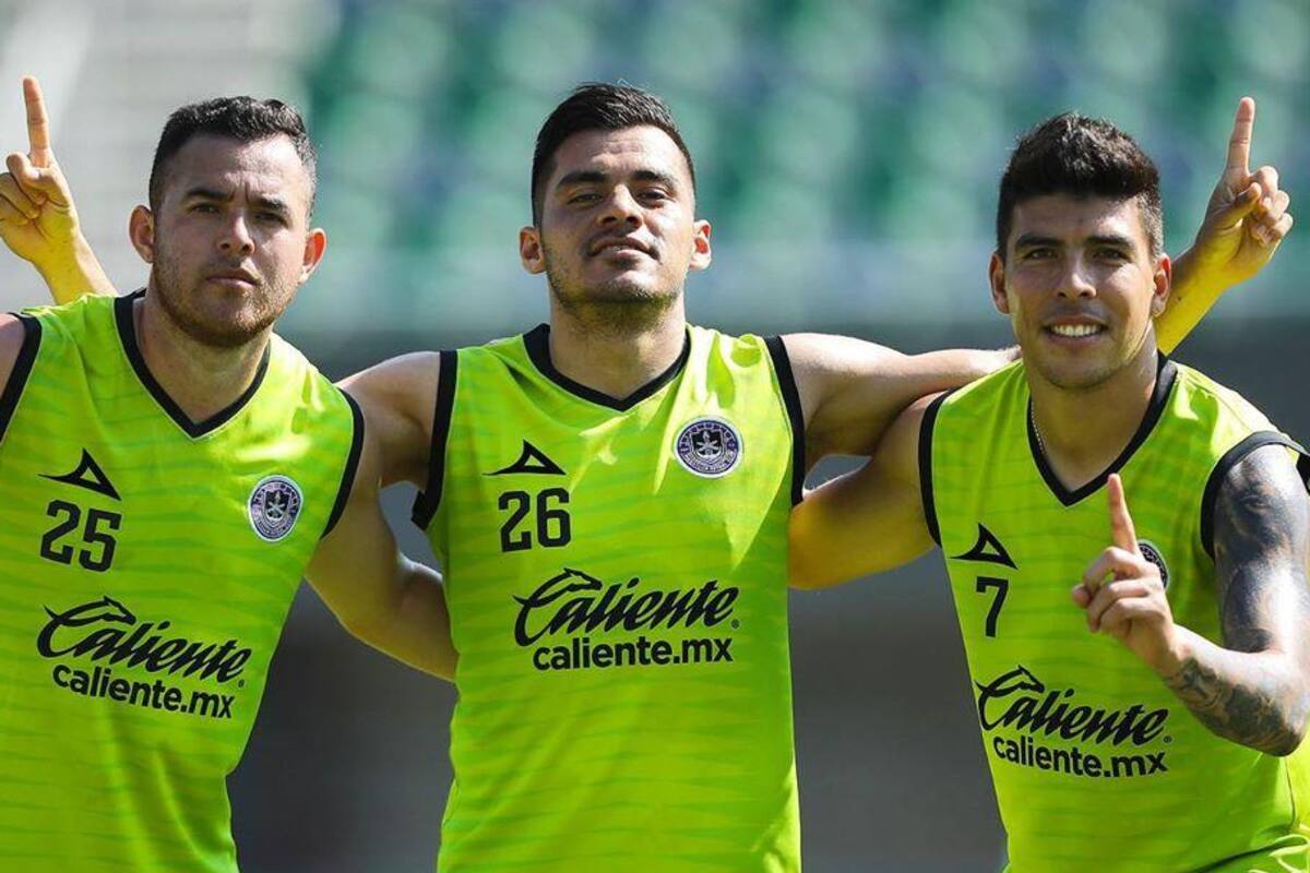 Mazatlán FC explica por se retiraron a algunos aficionados durante el partido ante Rayados