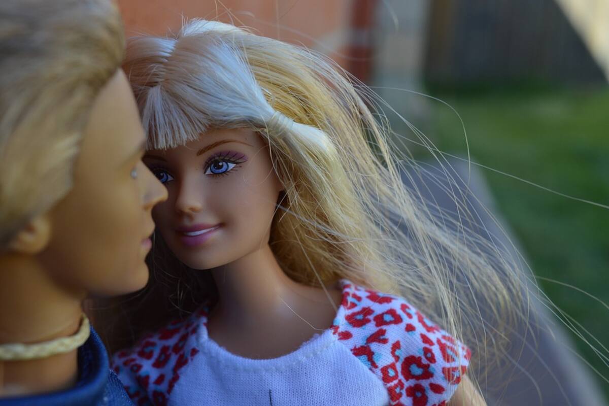 Revelan la primera imagen de 'Ken' con Ryan Gosling en la película de 'Barbie'