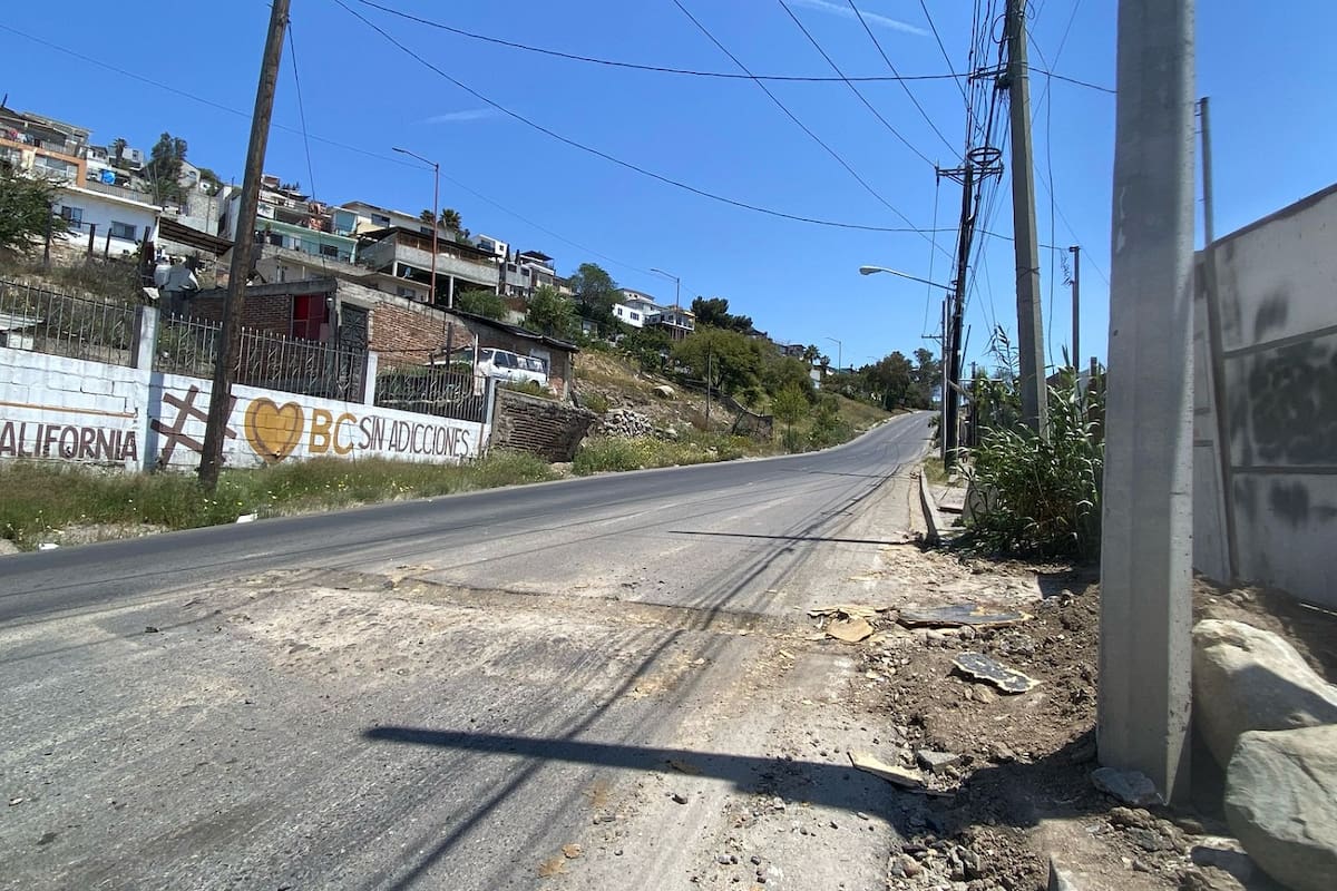 Preocupan baches en rampa Buena Vista