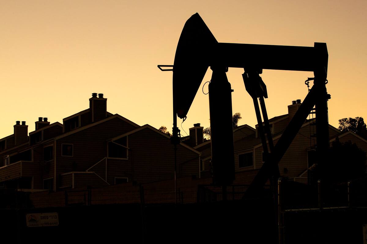 Pemex sube 5.09% a 59.09 dólares el barril; prevén que OPEP+ baje restricciones de producción