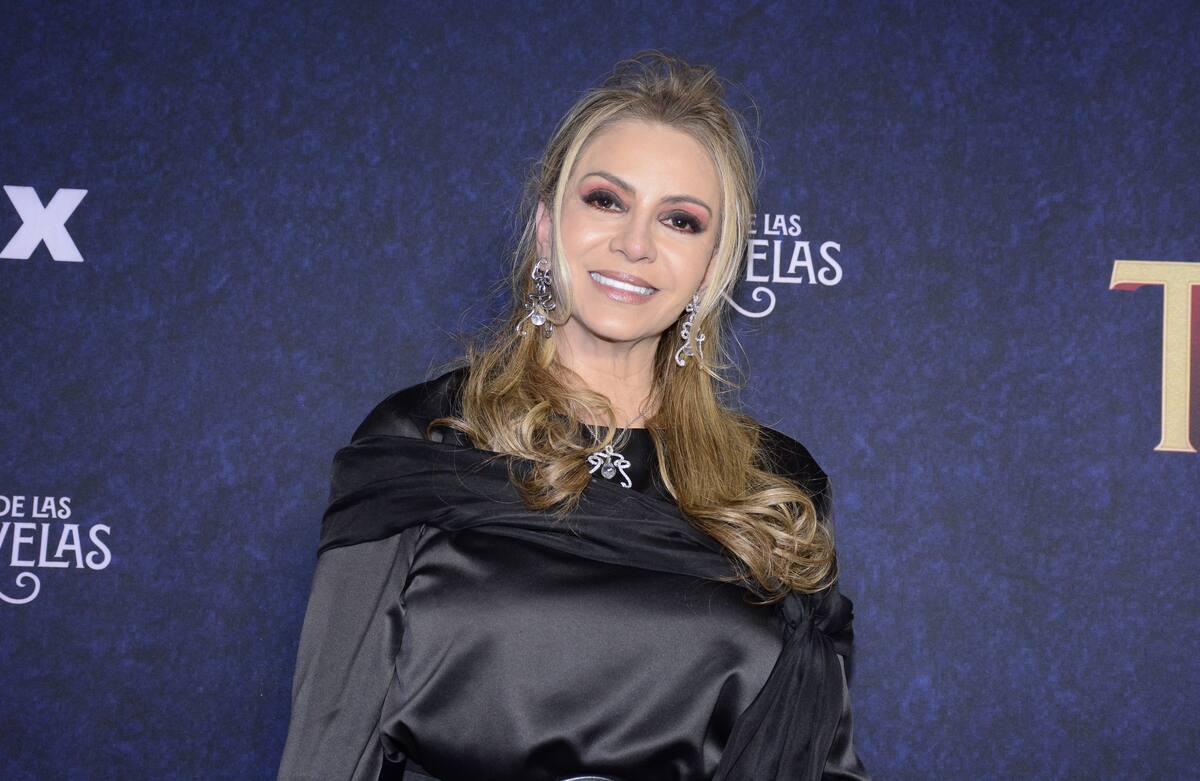 Daniela Castro fue recibida con alfombra roja en el programa Ventaneando.