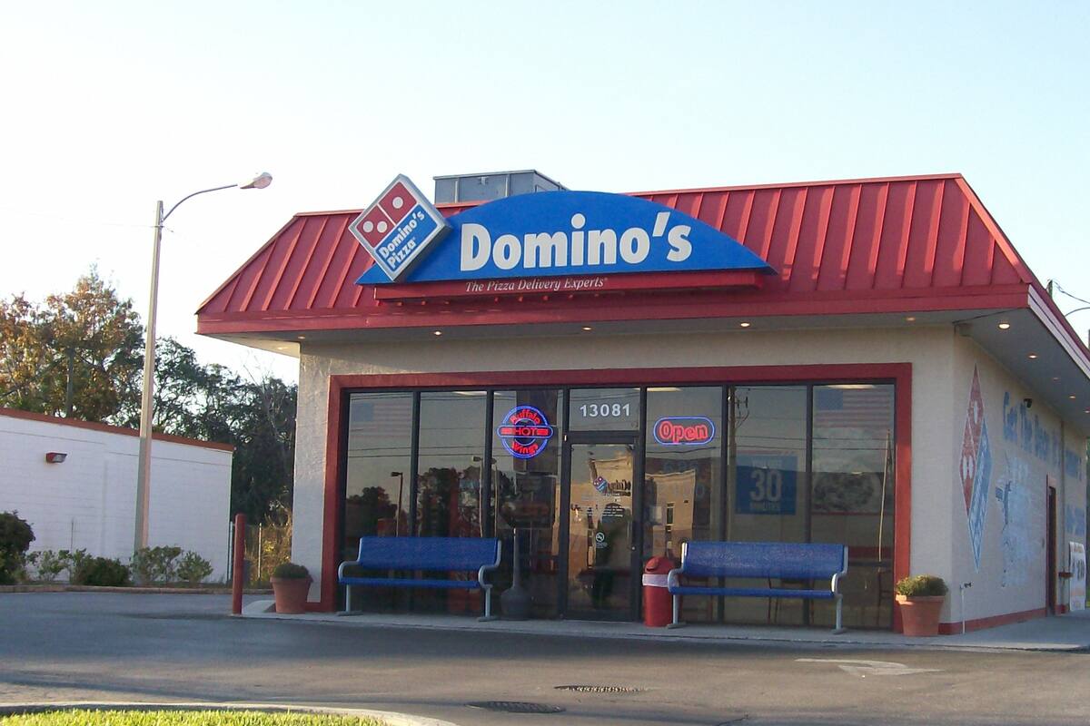 Domino's trató de vender pizza a los italianos pero falló: Cierra sus tiendas al ser vencido por pizzeros locales