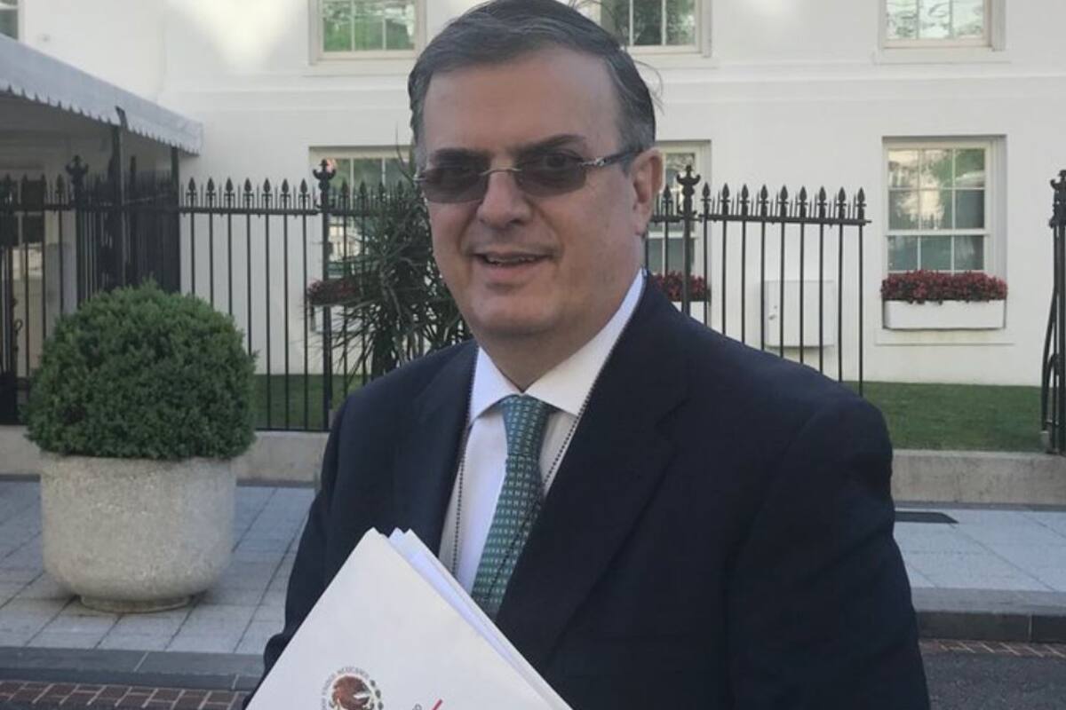 Ebrard habla con yerno de Trump y con Pompeo