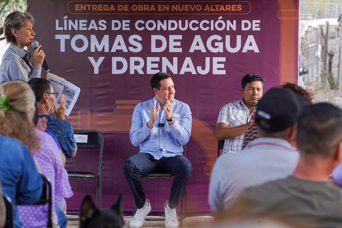 Entrega Fernando Rojo obra de agua potable en la colonia Nuevo Altares en Hermosillo
