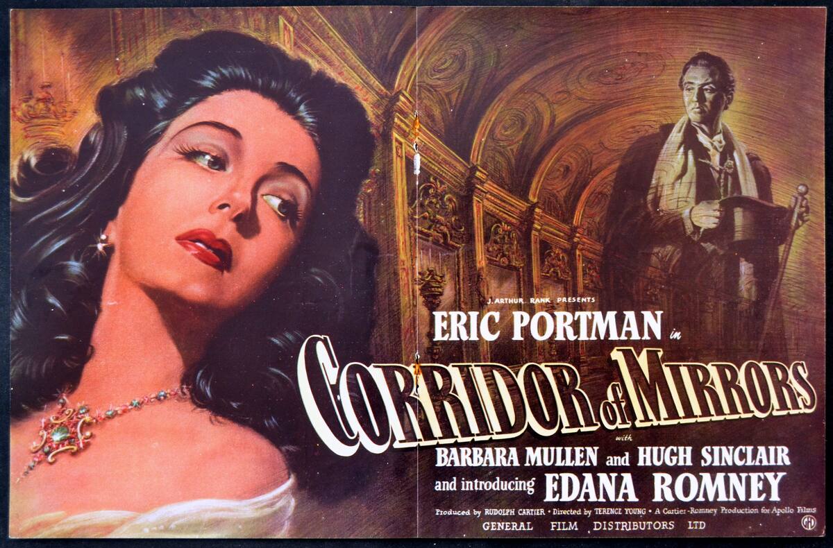 Chritpher Lee debutó en el cine con "Corridor of Mirrors" en 1948