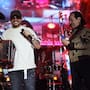 Cumple Eduin Caz sueño de cantar con Los Tigres del Norte