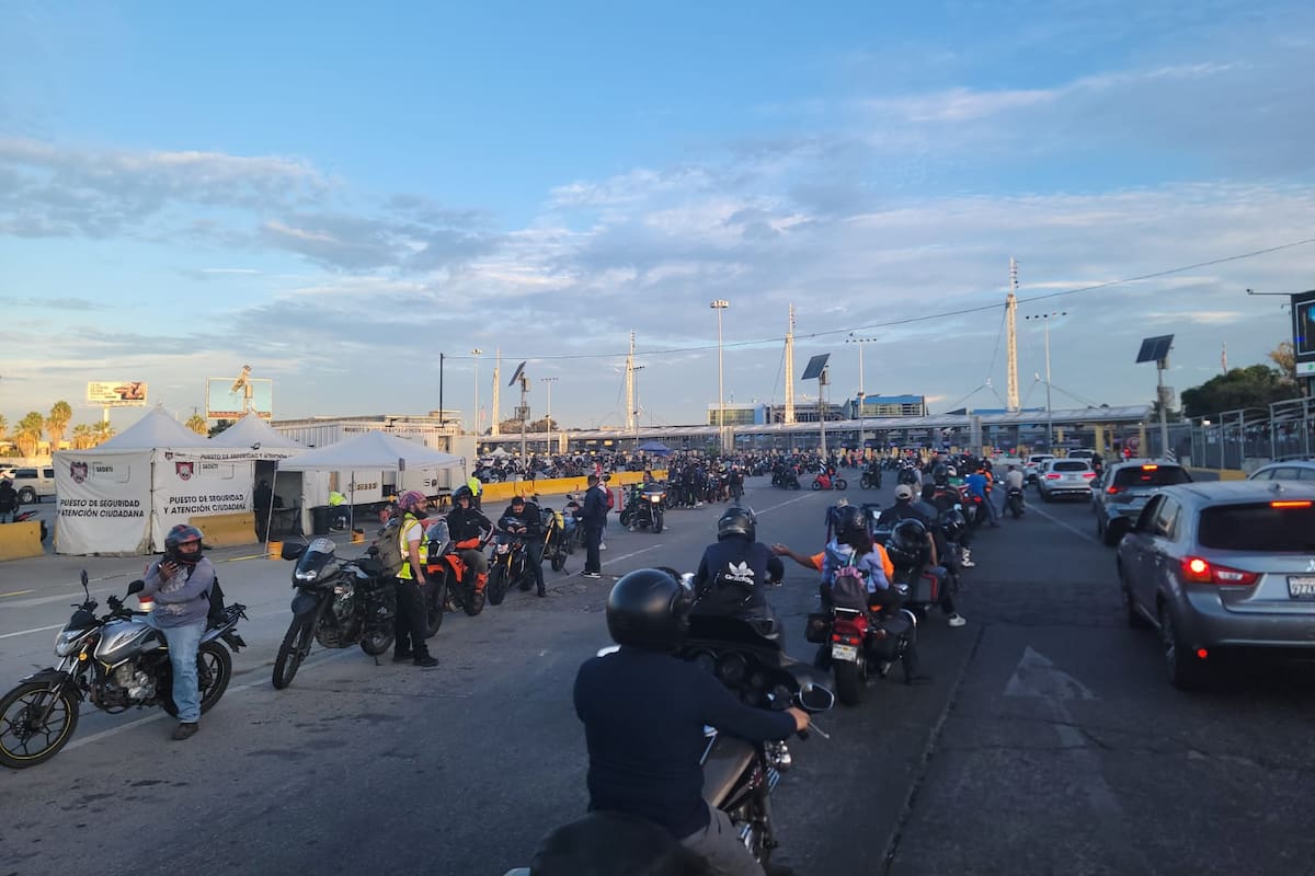 Refuerzan operativo por nuevo carril para motos en garita
