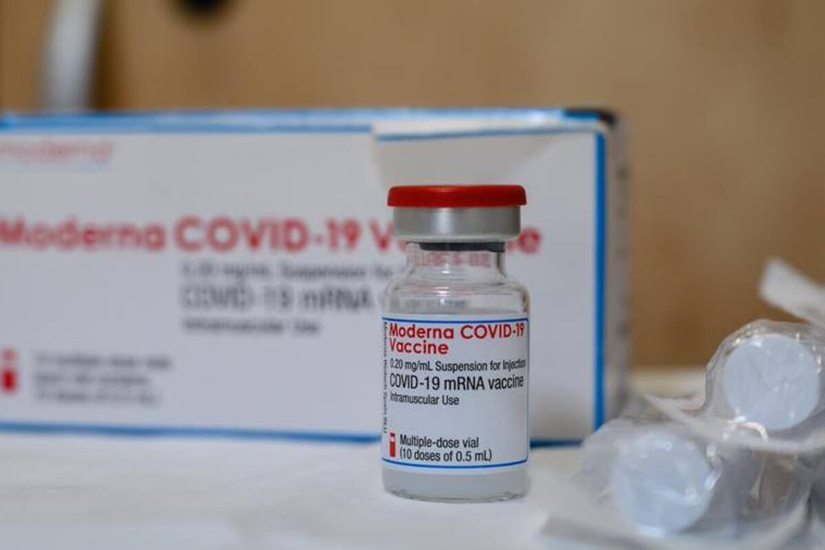 La Comisión Europea confirma que Moderna reducirá las vacunas anti Covid-19 en febrero