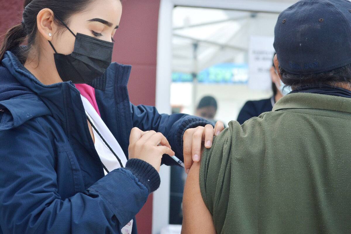 Inicia vacunación de personas de 40 a 49 años en Ensenada