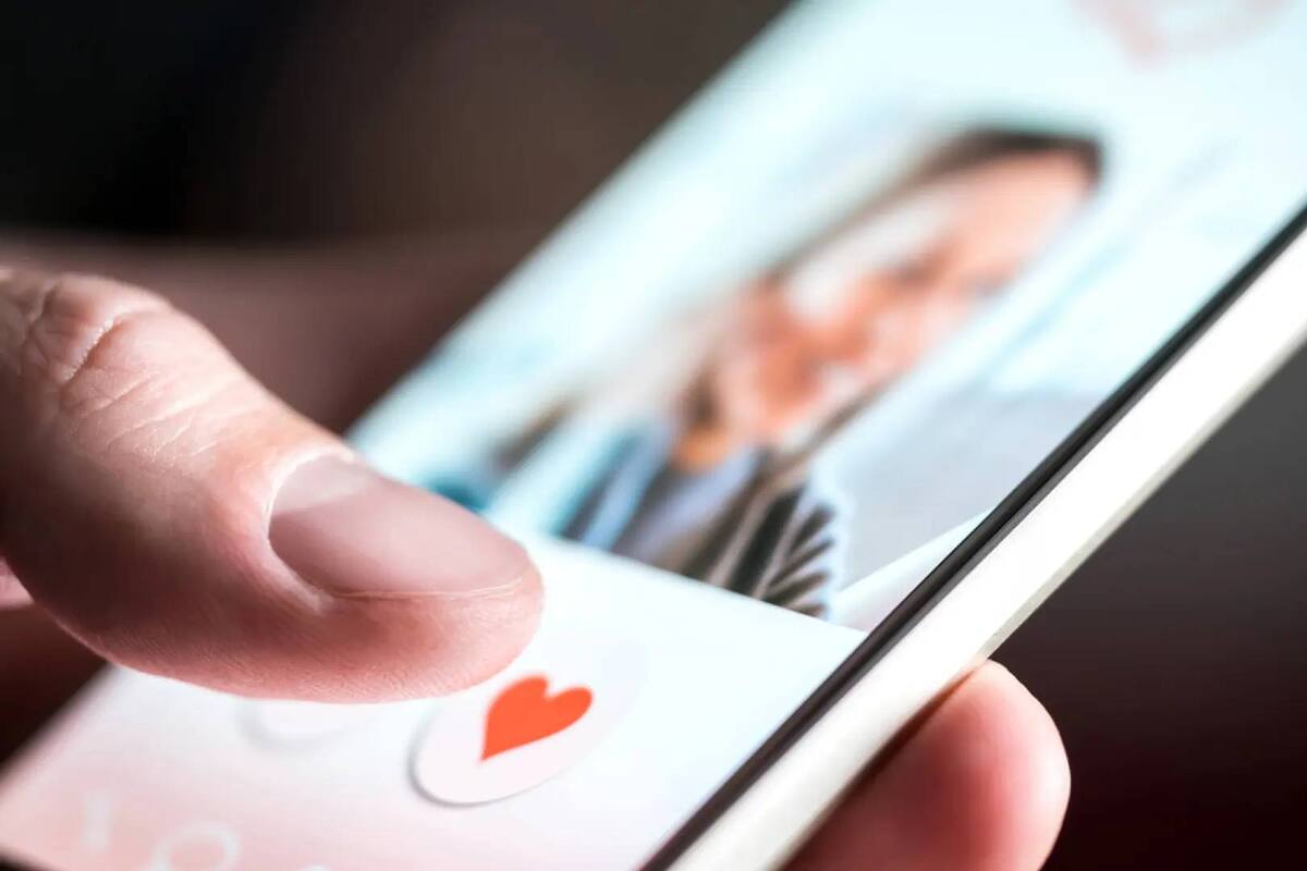 Rusos desarrollan app de citas para personas sin deudas