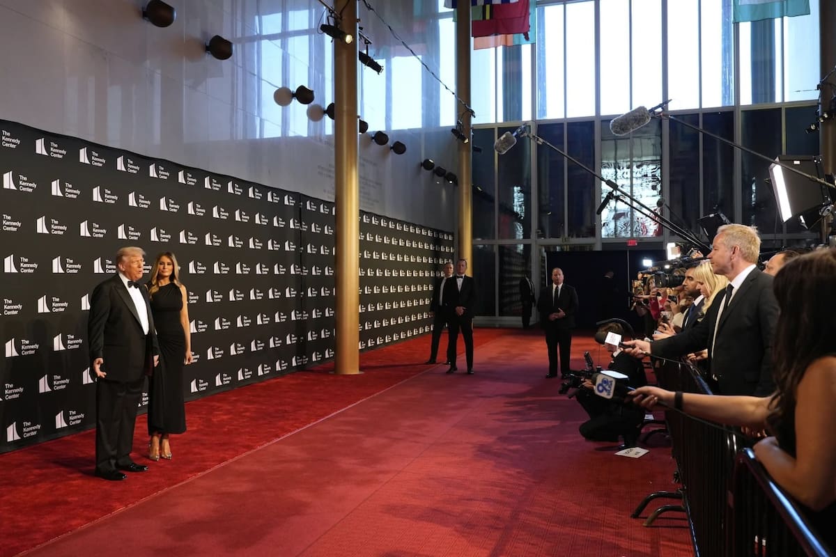 Donald Trump asistió a función de "Los Miserables"; recibió abucheos pero afirmó que "no le importa". | Crédito: AP