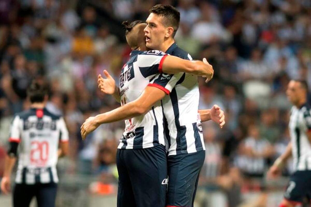 Sonorense César Montes se ve jugando en Europa pronto