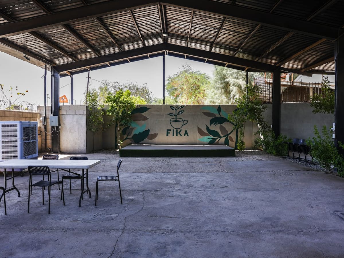 El nombre de su cafetería, "Fika", nació inspirado en una palabra sueca que hace referencia a hacer una pausa consciente para disfrutar un café y convivir.│Foto: Juan J. Morales