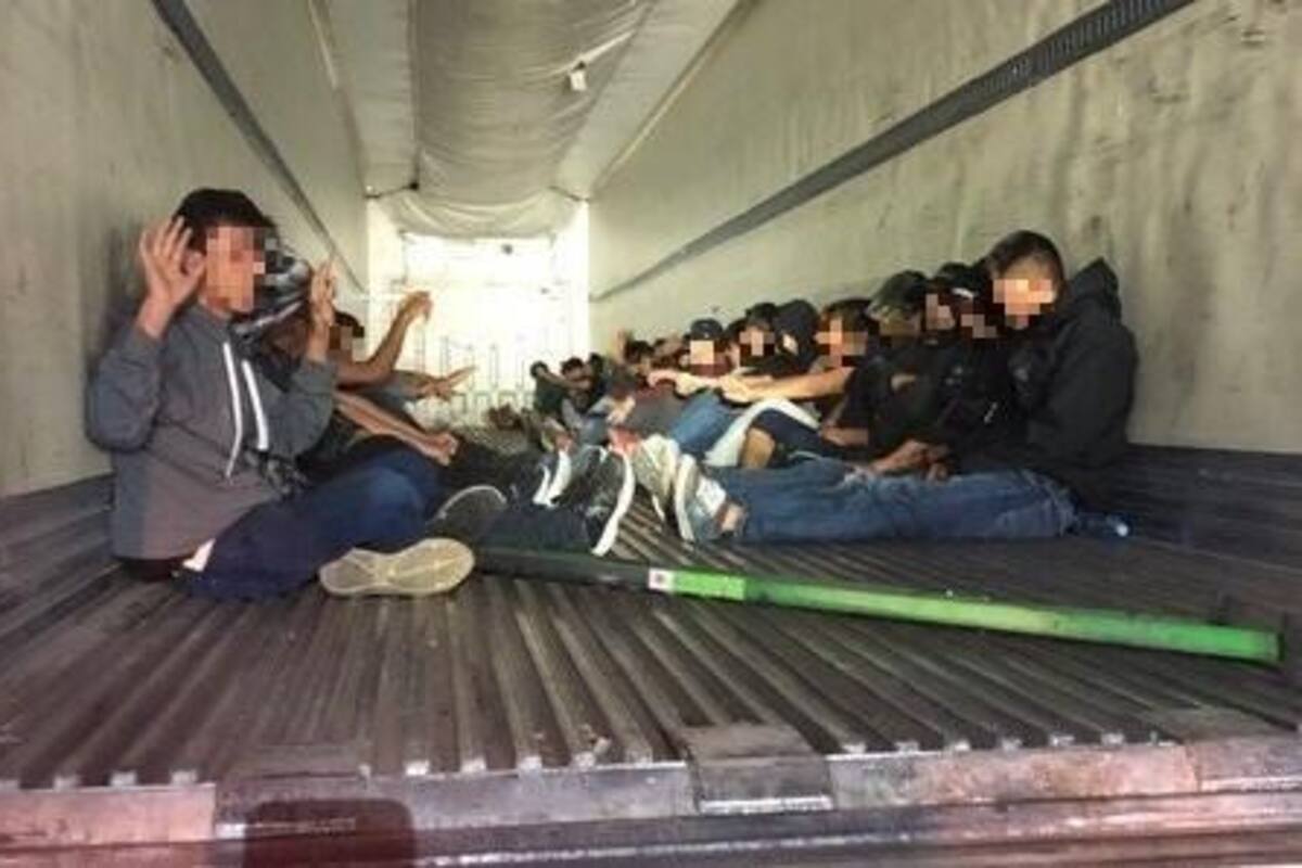 Detienen a 31 indocumentados mexicanos