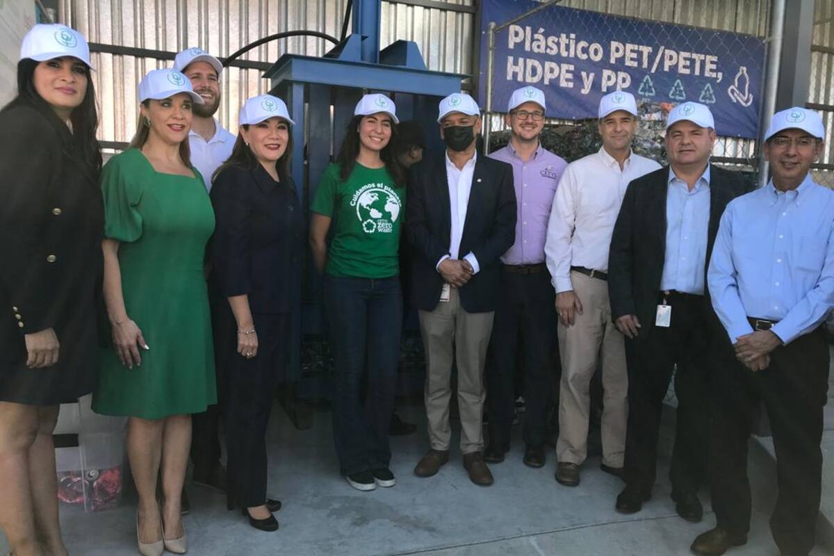 Inaugura Cetys Universidad punto de reciclaje