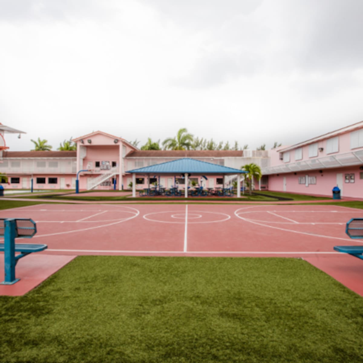 Inés Gómez Mont permanece retenida en el Broward Transitional Center | .geogroup.com