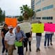 Familias de 21 detenidos en fiesta de Mexicali exigen a Fiscalía completar audiencias