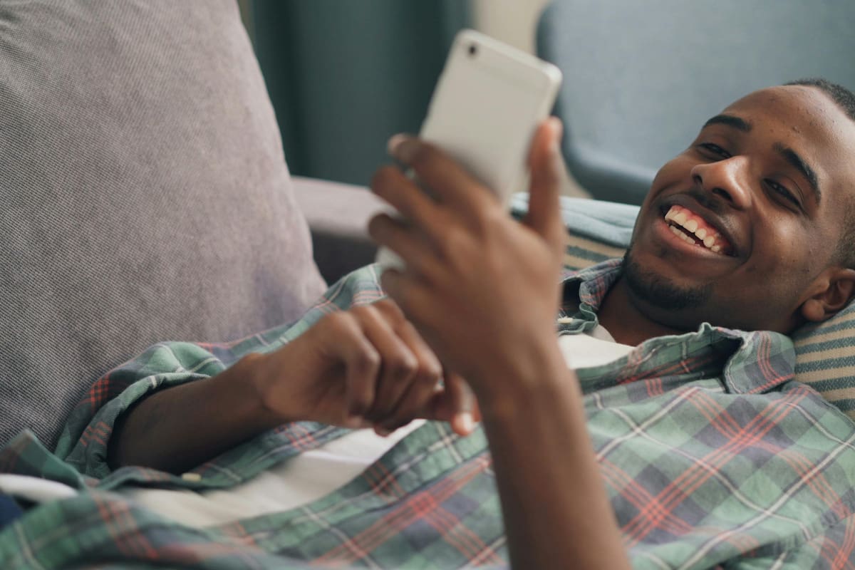 ¿Por qué algunas personas no responden en los grupos de WhatsApp? Una mirada desde la psicología