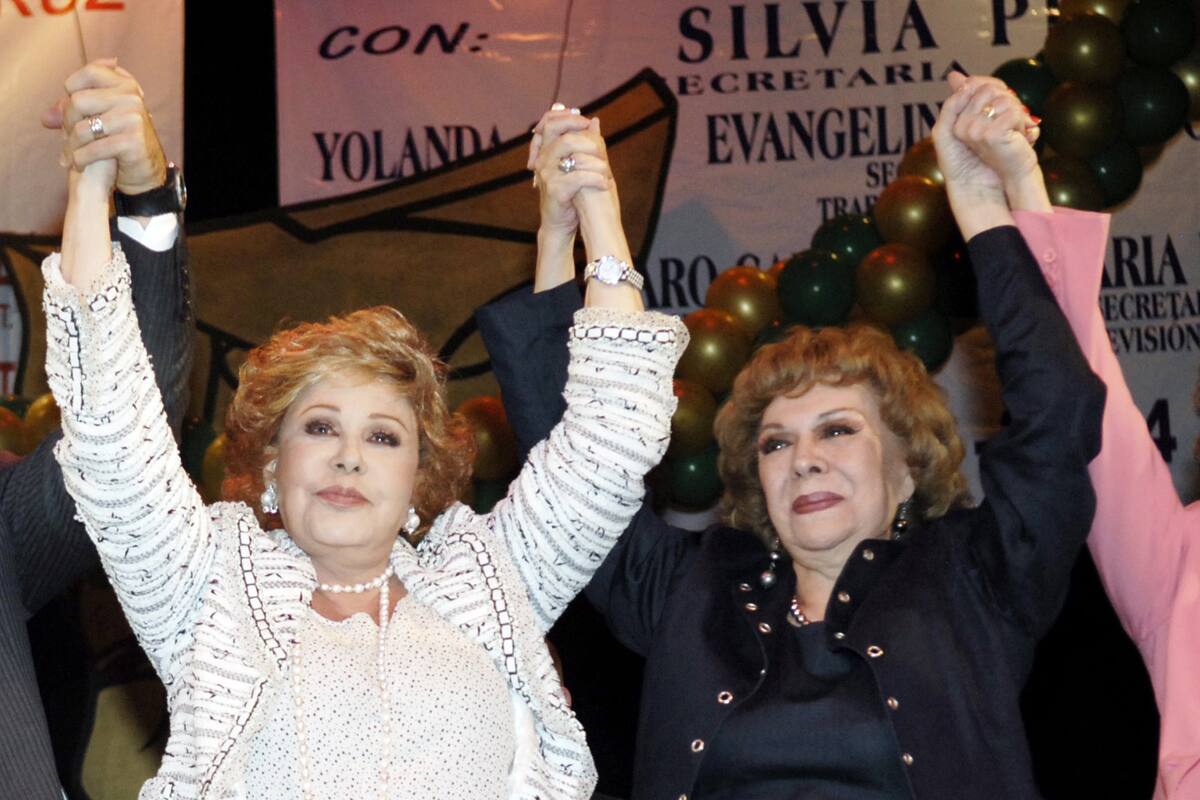 Hijo de Amparo Garrido confiesa que murió sin aclarar sus diferencias con Silvia Pinal