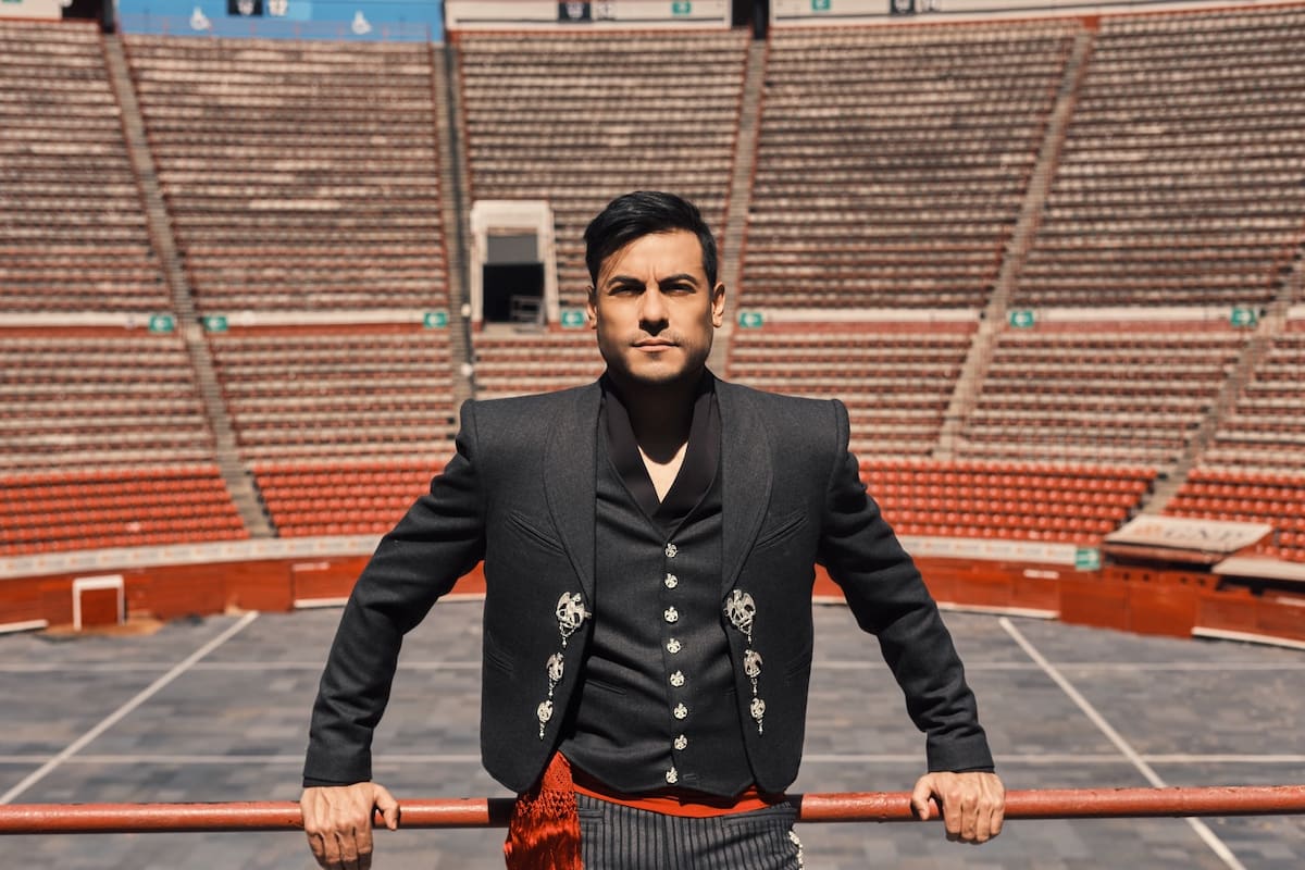 Carlos Rivera pausará su agenda por cirugía