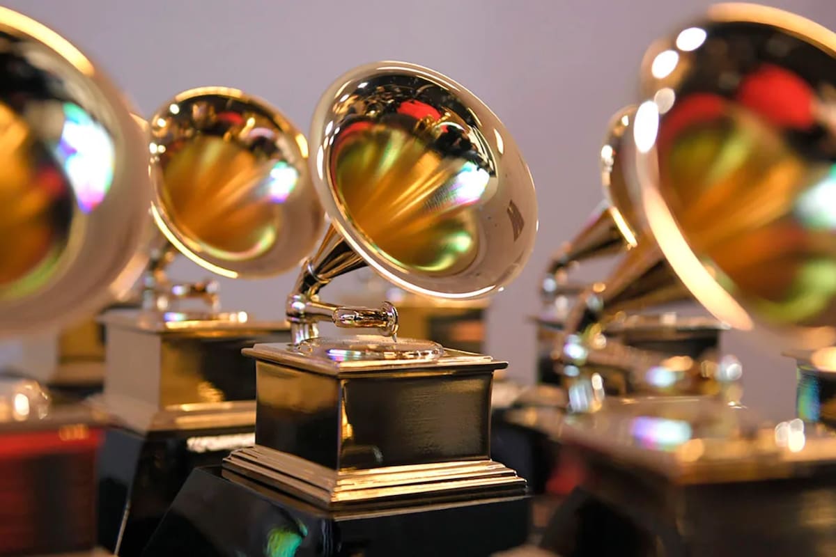 Los Grammy 2026 ya tienen fecha: estos son los nuevos premios que entregarán, incluyendo uno para la mejor portada de álbum