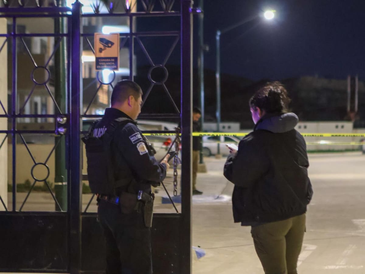 Un hombre resultó lesionado por disparos de arma de fuego la tarde de este jueves en el fraccionamiento Natura, sección Bosques, donde fue localizado en condición grave. Foto: Border Zoom