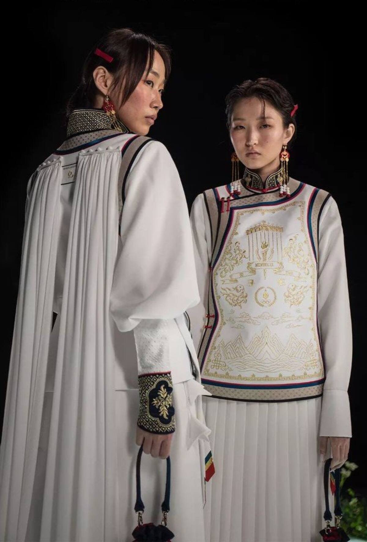 Uniforme que utilizarán los atletas de Mongolia en la inauguración de París 2024.  / Foto: Olympics.