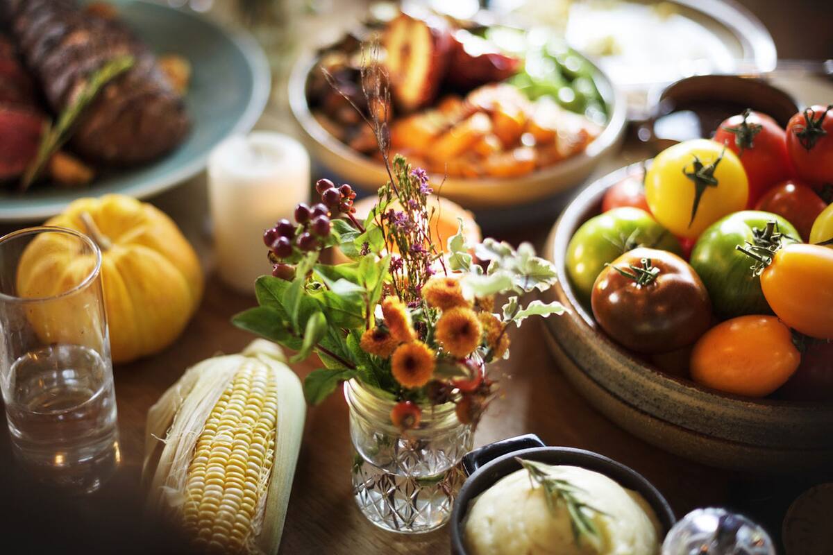 Vegetarianos ven más fácil tener cena de Acción de Gracias sin pavo