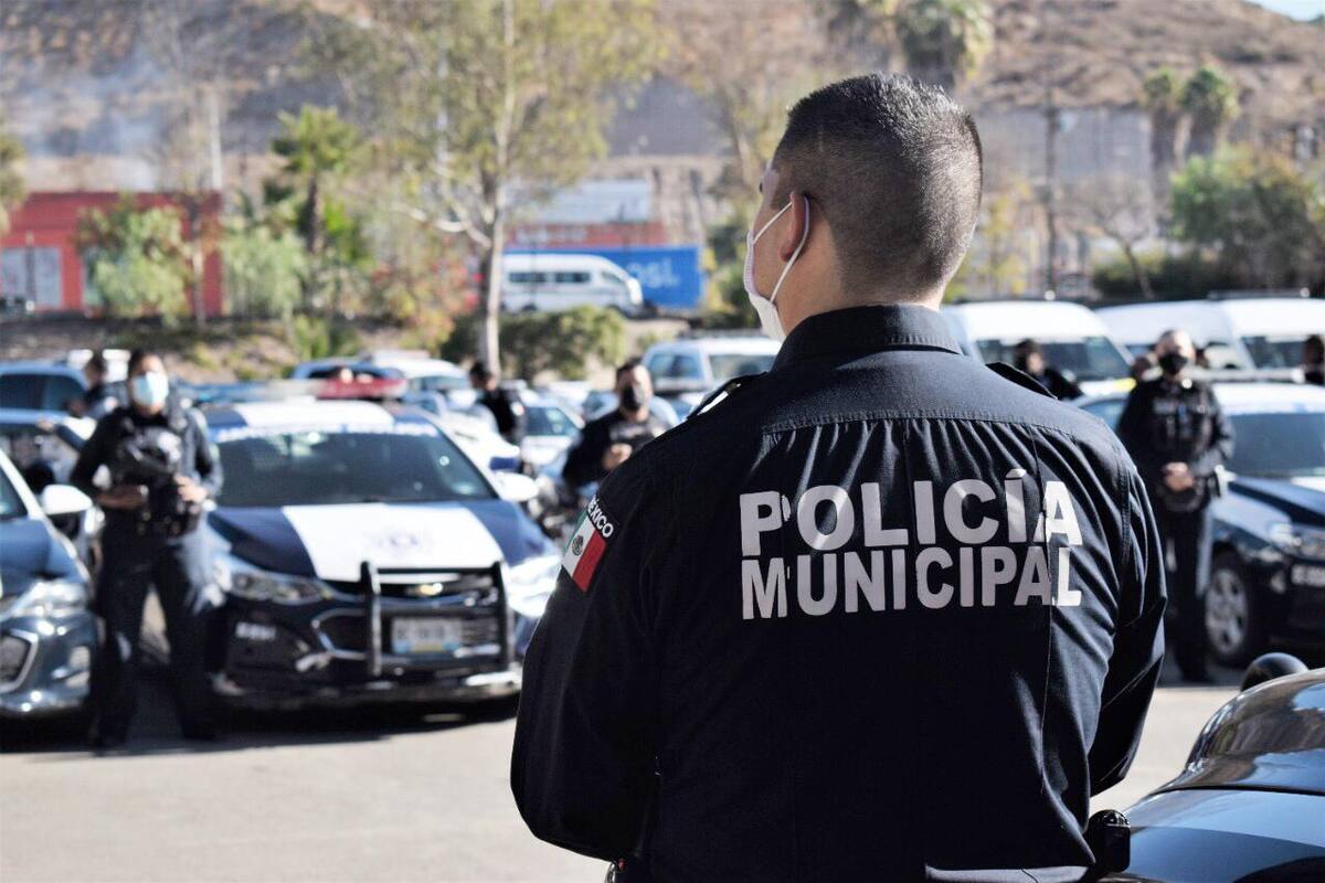 Mueren tres policías de Tijuana por Covid-19