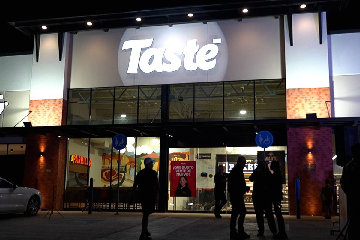 Inaugura Grupo Rancho El 17 Taste Blvd. Kino, la sucursal más grande de la marca en Hermosillo