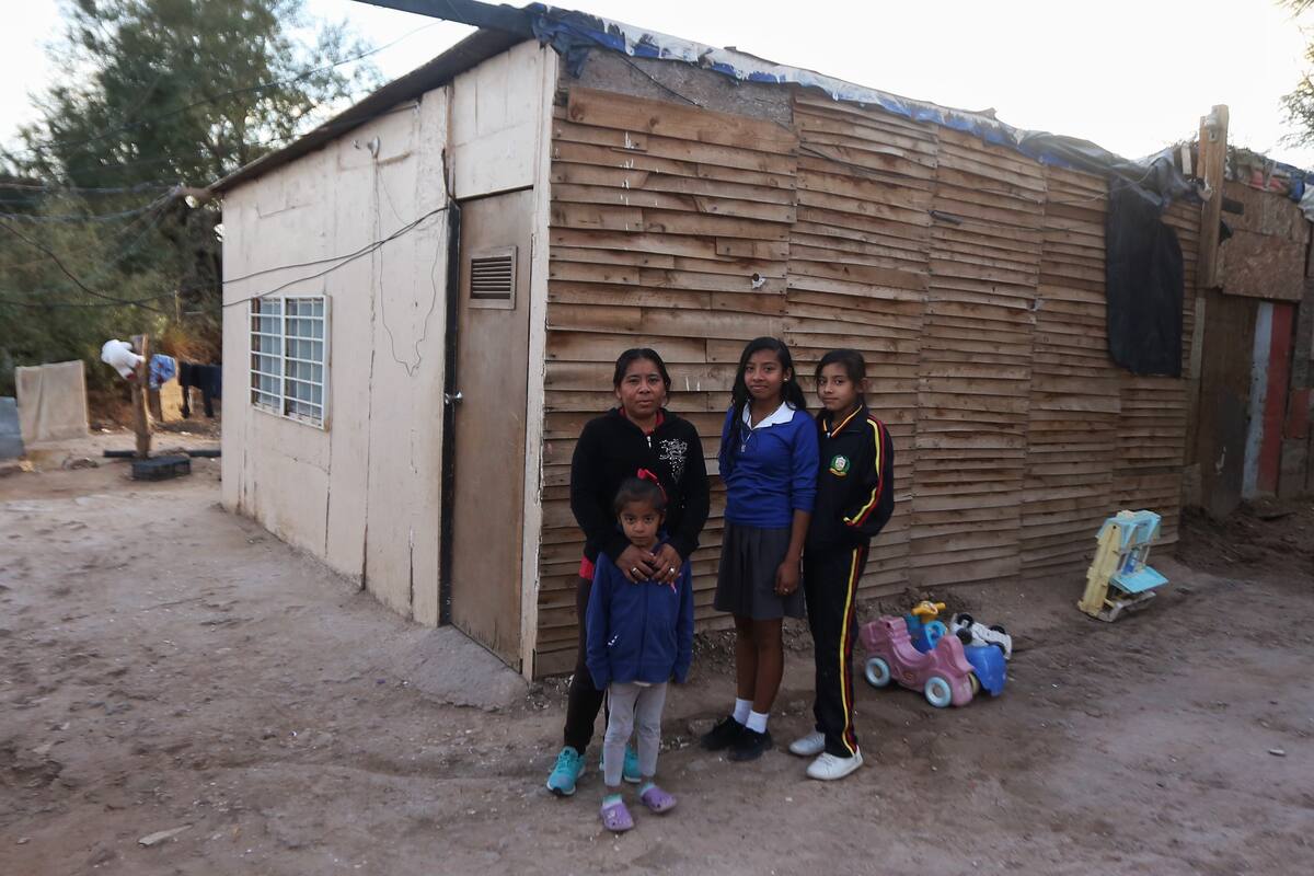 “Mis hijas me dicen que les duelen los huesitos por el frío”