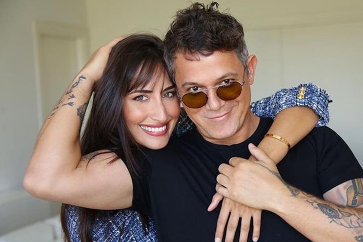 Alejandro Sanz dedica poema "Te quiero en todos mis tiempos" a Rachel Valdés