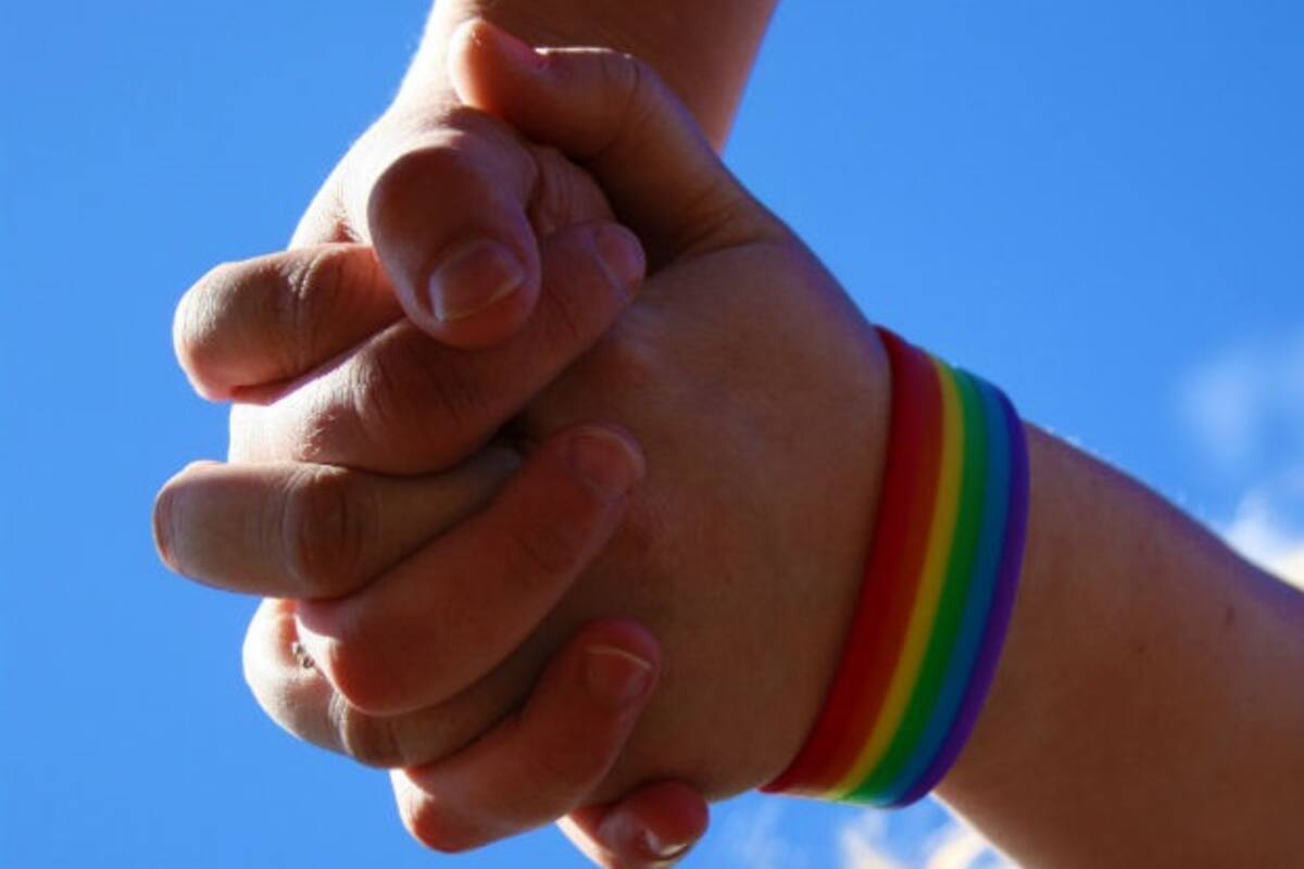 Divide matrimonio igualitario a BC