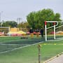 Localizan a persona sin vida en una cancha de fútbol en colonia Salvatierra