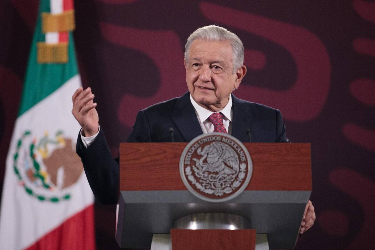 AMLO adelanta que hablará de lo que enfrentan Alfonso Durazo y Rubén Rocha de grupos caciquiles