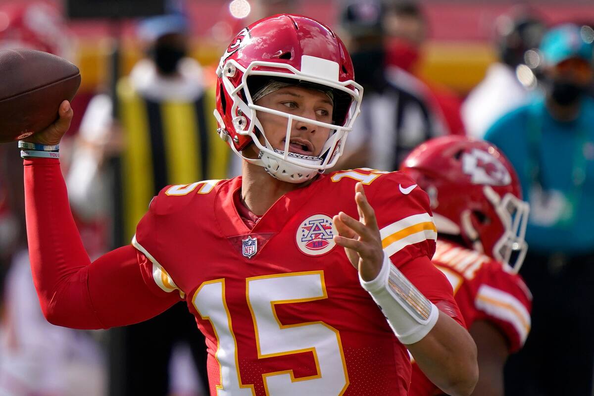 Los Chiefs buscan vengar su única derrota de la temporada ante los Raiders