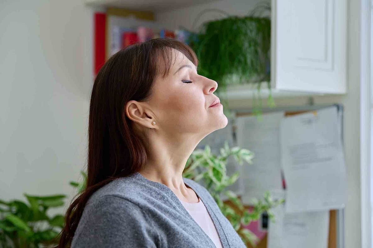 Reflexionar sobre actividades que favorecen el bienestar y a establecer metas realistas.