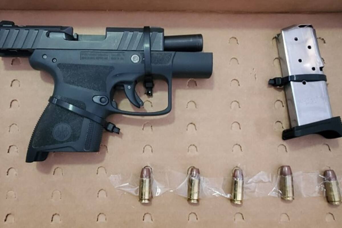 Resguardan a adolescentes que introdujeron arma de fuego en secundaria