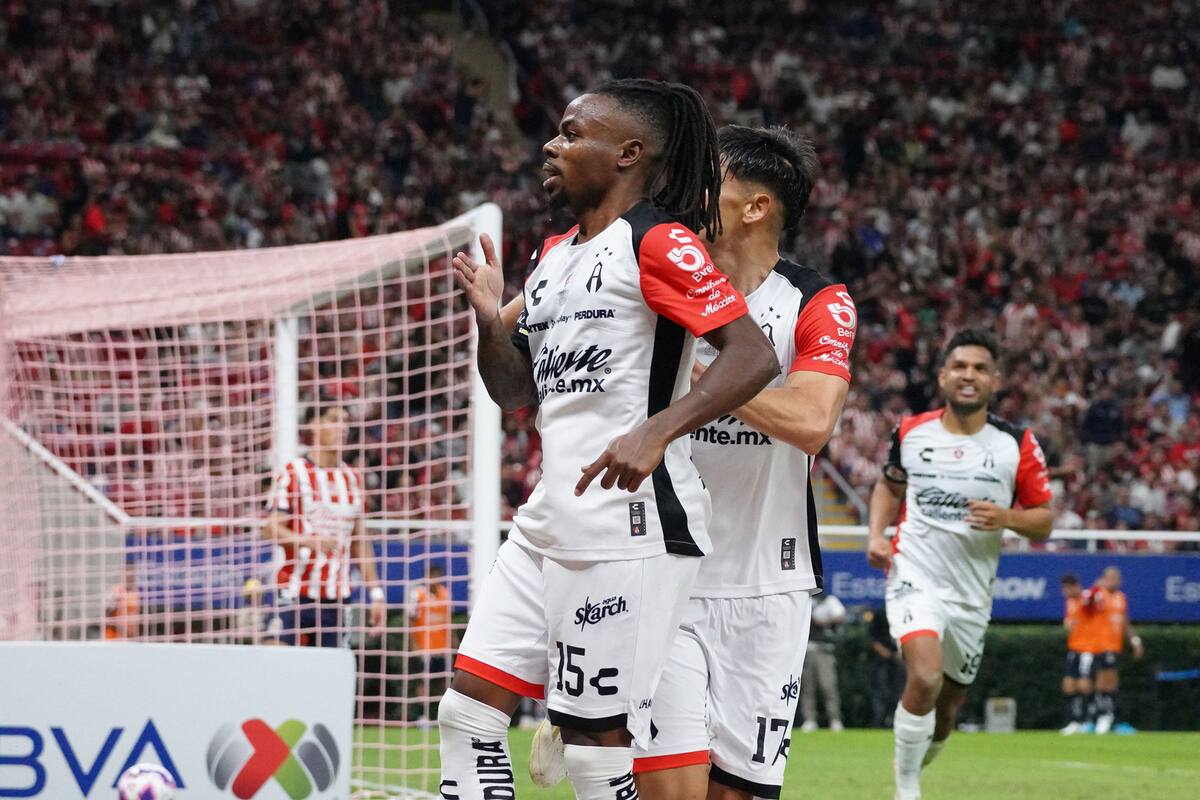 ¡Guadalajara es rojinegra! Atlas derrota a las Chivas en el ‘Clásico Tapatío’
