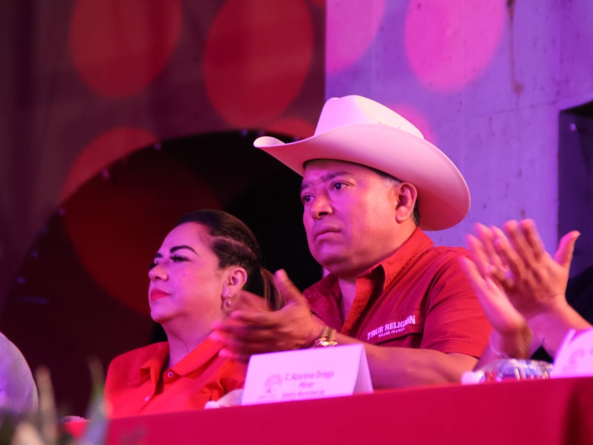 El recién investido Alcalde de Amacuzac, Morelos, Noé Reynoso Nava. | Crédito: Facebook/Gobierno Municipal de Amacuzac 2025 - 2027