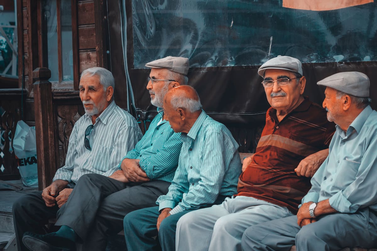 Nuevo estudio revela las ventajas genéticas de los “superancianos” y su relación con la salud cerebral