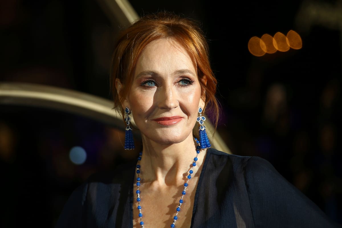 J.K. Rowling usa el género incorrecto para referirse a una medallista olímpica en medio de la controversia sobre el boxeo en París