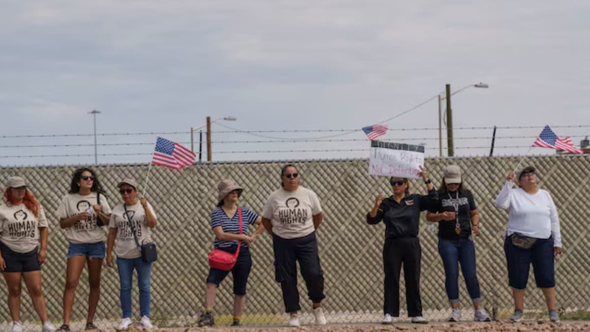 Por tercera vez la justicia frena al gobierno de Donald Trump y bloquea la política que exigía al Congreso avisar con siete días de anticipación antes de visitar centros de detención del ICE, al considerar que la medida del Departamento de Seguridad Nacional probablemente es ilegal
