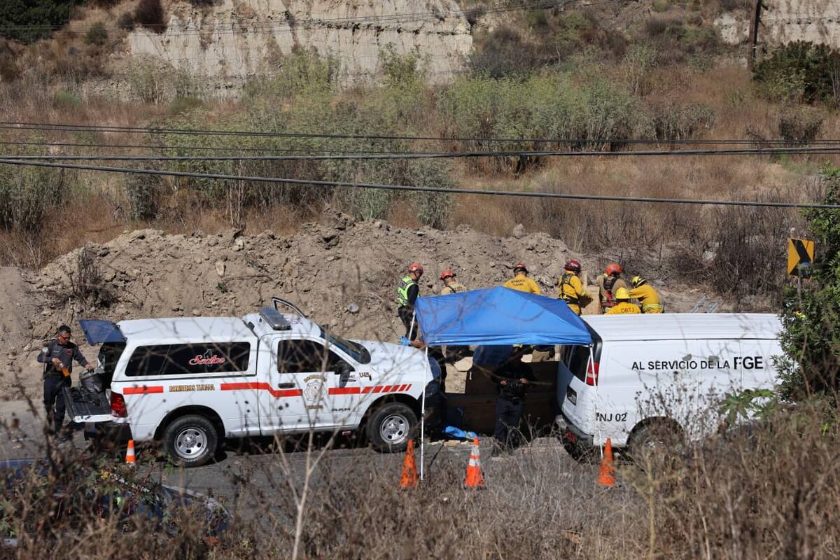 Muere trabajador sepultado por tierra y piedras