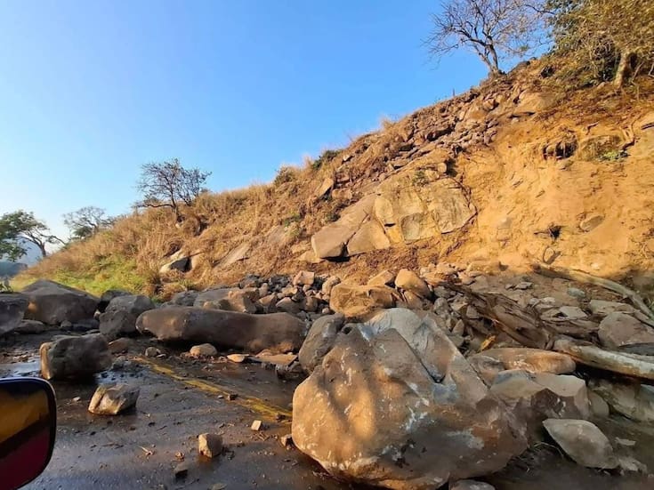 Sismo de 6.5 grados provoca fugas de gas, derrumbes carreteros y daños en infraestructura médica en Guerrero