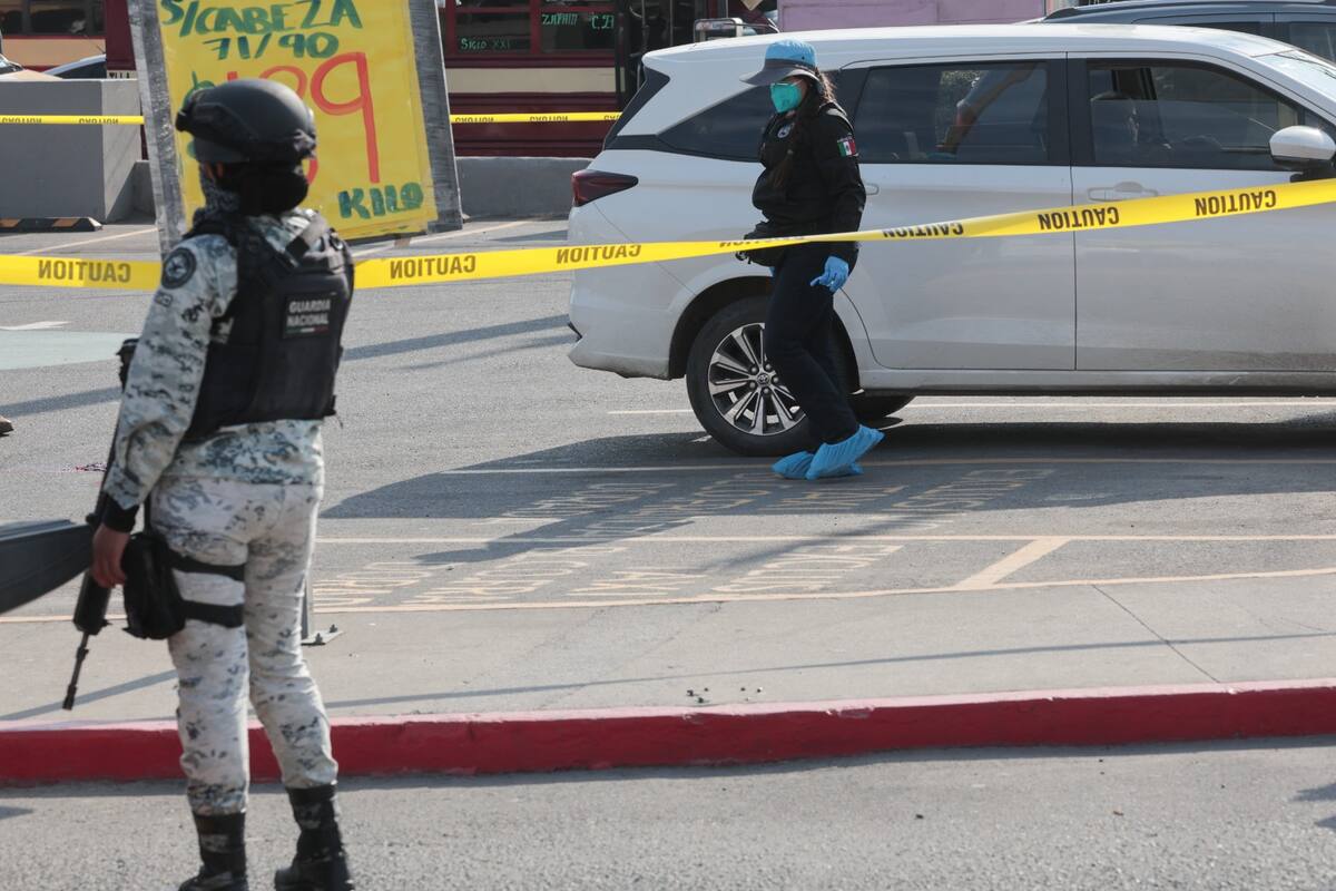 Los hechos se registraron alrededor de las 12:30 horas de este viernes.